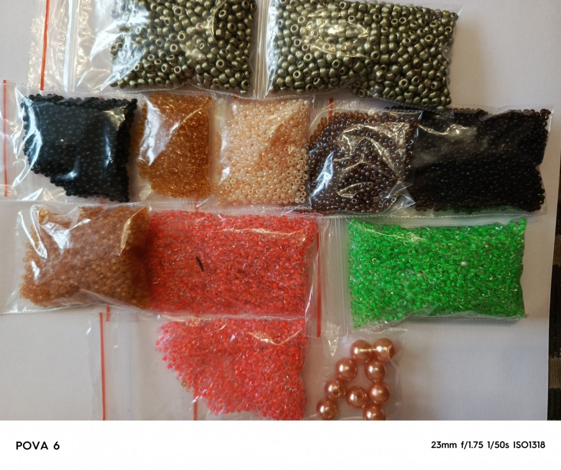 Набор из бисера