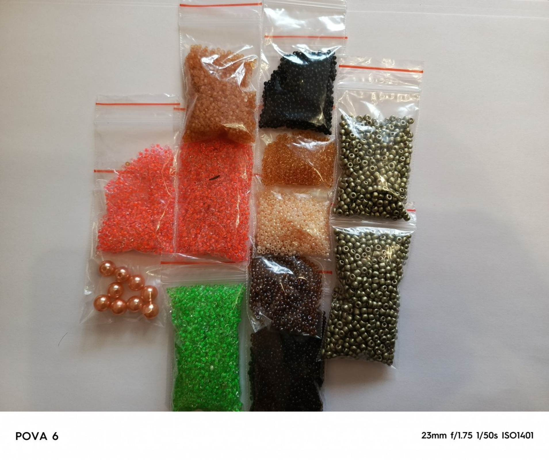 Набор из бисера