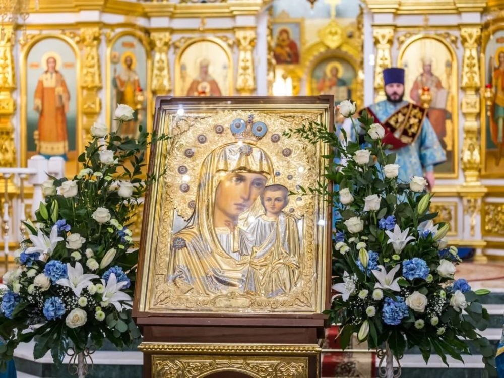 Икона Казанской Божьей Матери