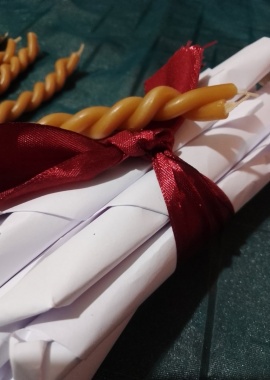 Свечи заговоренные на здоровье.

Имеют необычайную силу молитв.

&nbsp;
