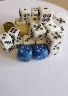 Игральные кубики в ассортименте

Набор 5шт. -150 руб.

&nbsp;

&nbsp;
