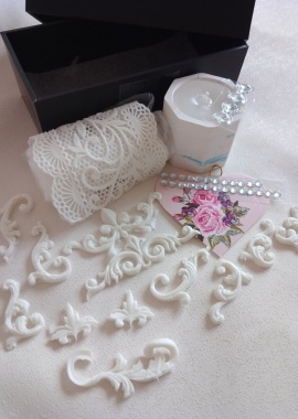 Подарок внутри!

Набор для рукоделия "Декор свечи своими руками"&nbsp;

Прекрасный выбо...