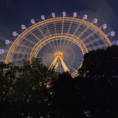 колесо обозрения