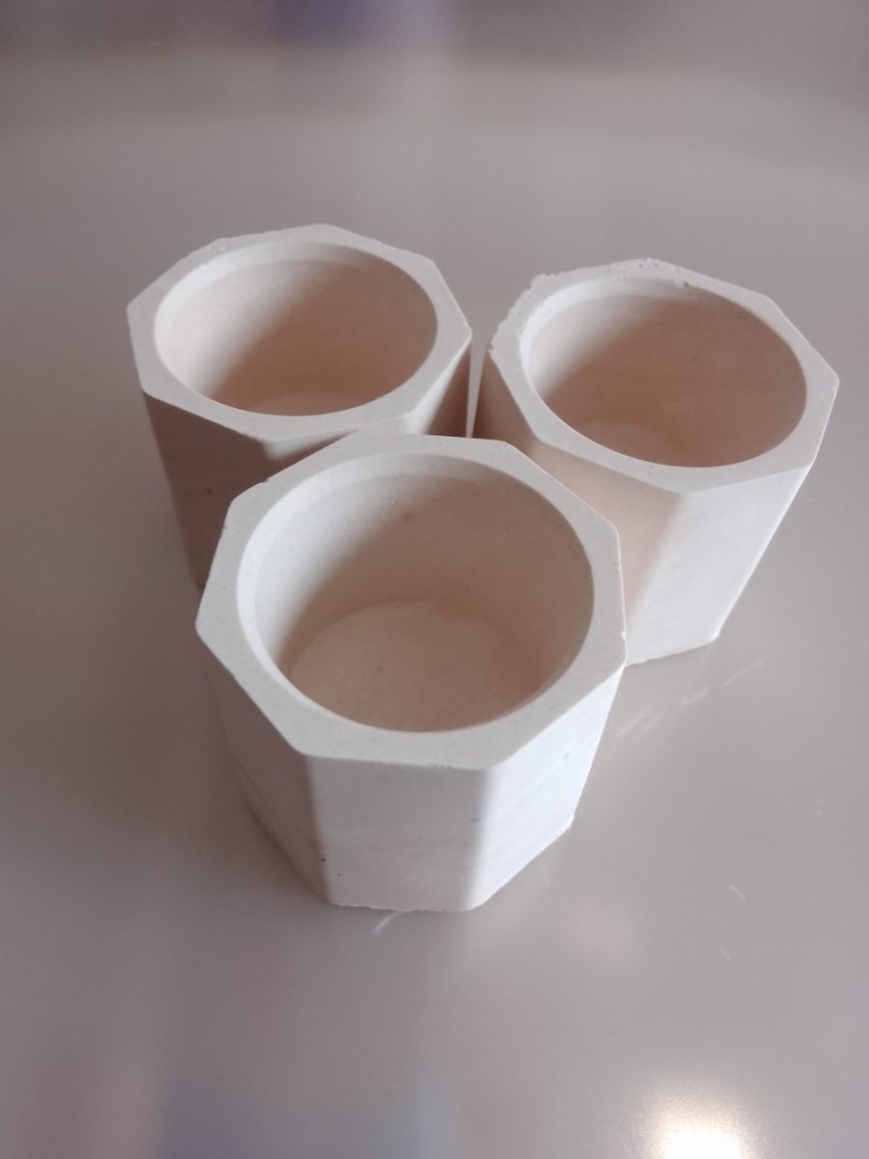 Подсвечники ( в ассортименте)