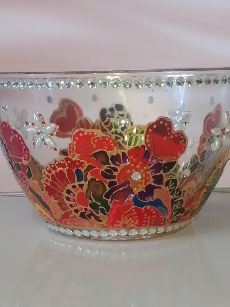 Салатница Сюрприз