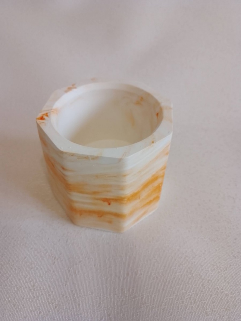 Подсвечники ( в ассортименте)